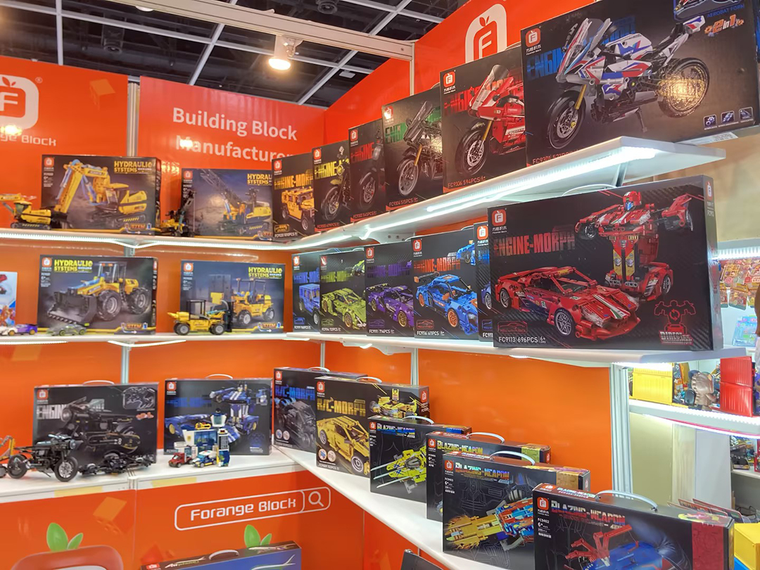 Forange Block presented at the MirDetstva2024 and the 50th Hong Kong Toys & Games Fair 5